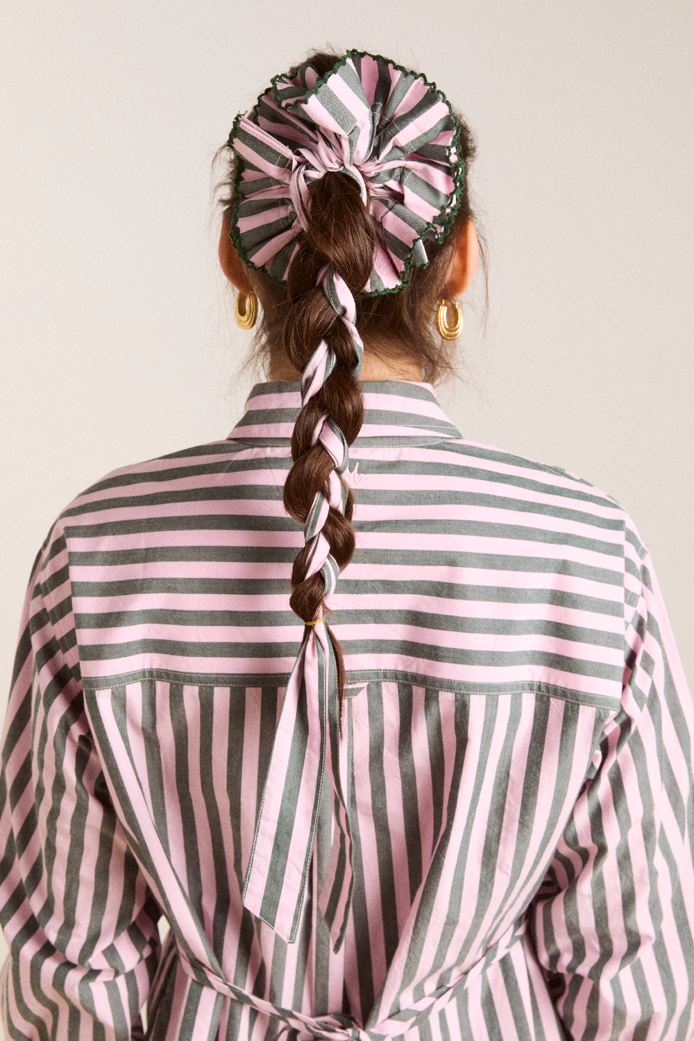 garter bun wrap - garden tulle stripe